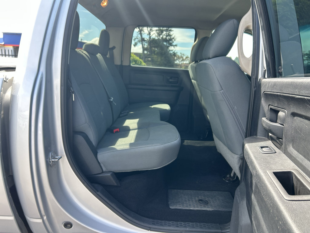Used 2018 RAM 2500 Tradesman w/ Chrome Appearance Group AWD/4WD image 29