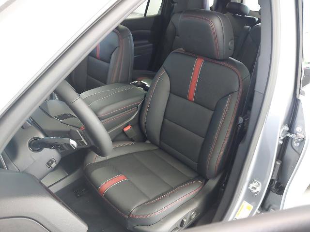 New 2026 Chevrolet Traverse RS image 23