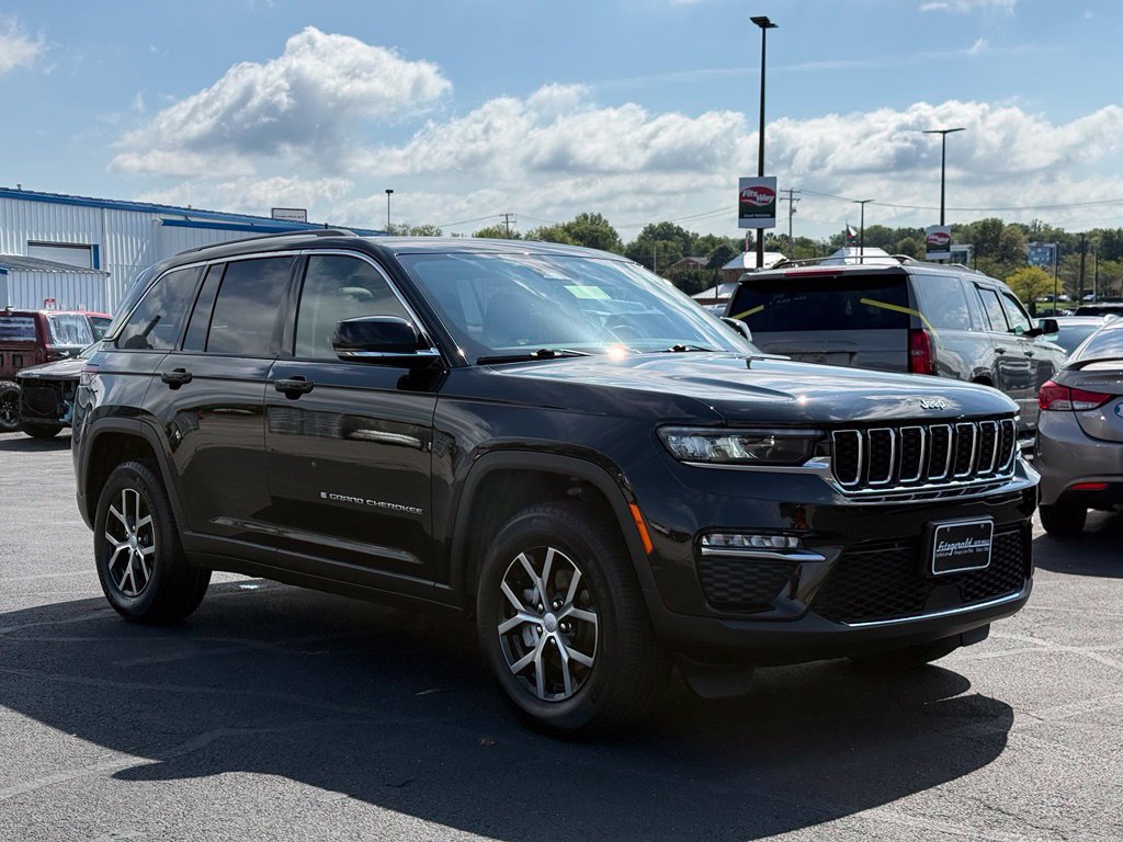 Used 2023 Jeep Grand Cherokee Limited