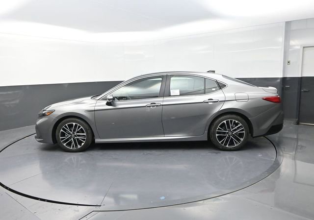 New 2025 Toyota Camry XLE w/ Premium Plus Package FWD image 4