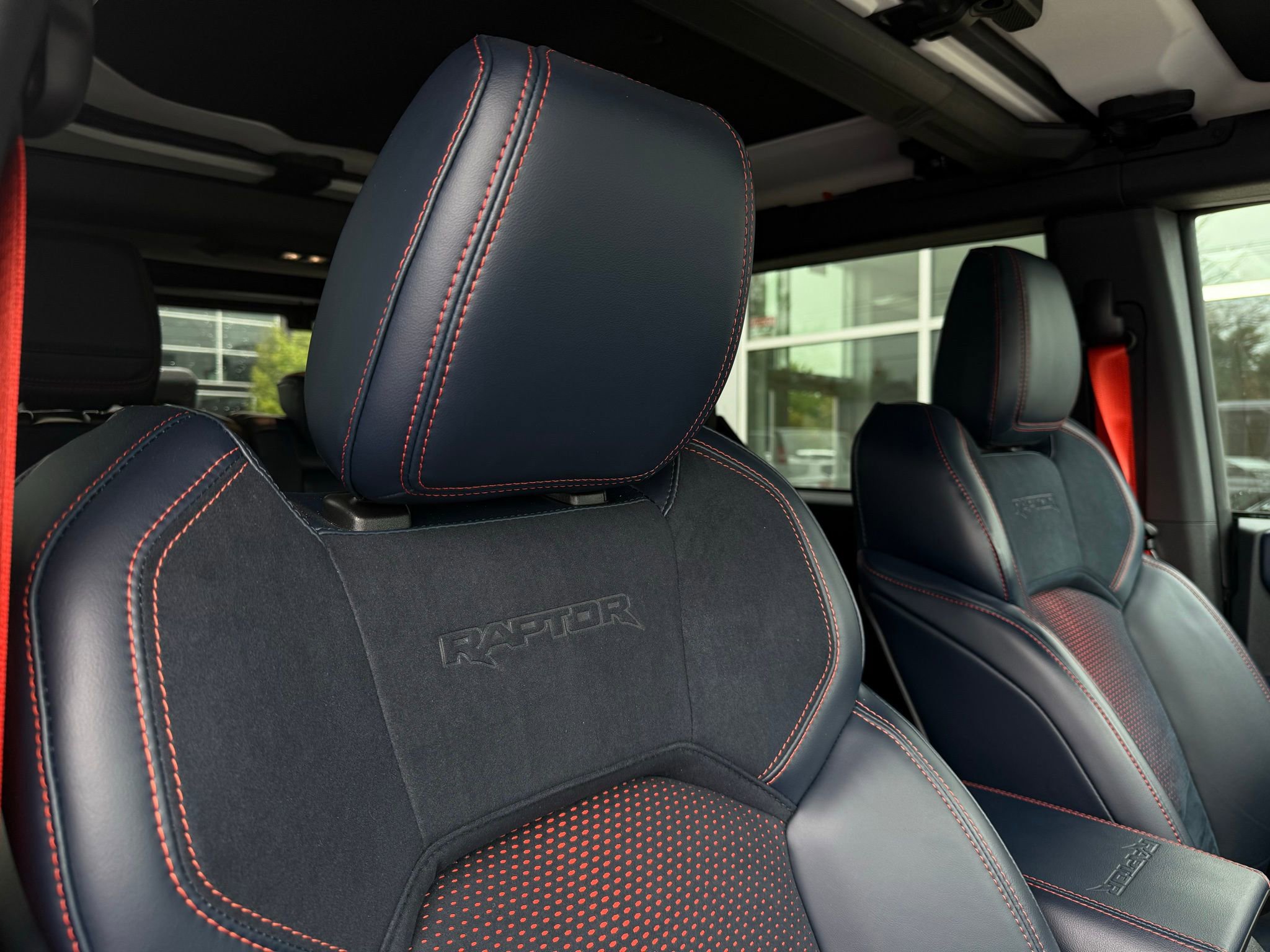 Used 2024 Ford Bronco Raptor w/ Interior Carbon Fiber Pack 6 image 13