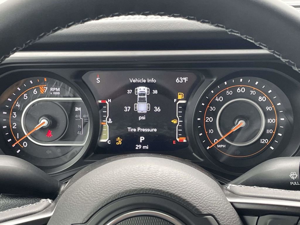 New 2026 Jeep Gladiator Rubicon AWD/4WD image 29