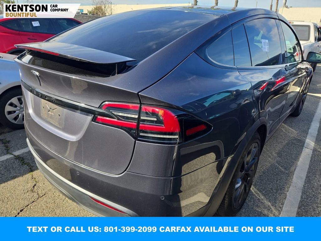 Used 2023 Tesla Model X image 4