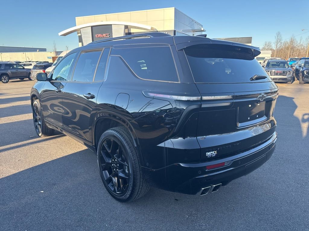 Used 2024 Chevrolet Traverse RS w/ LPO, Floor Liner Package AWD/4WD image 3