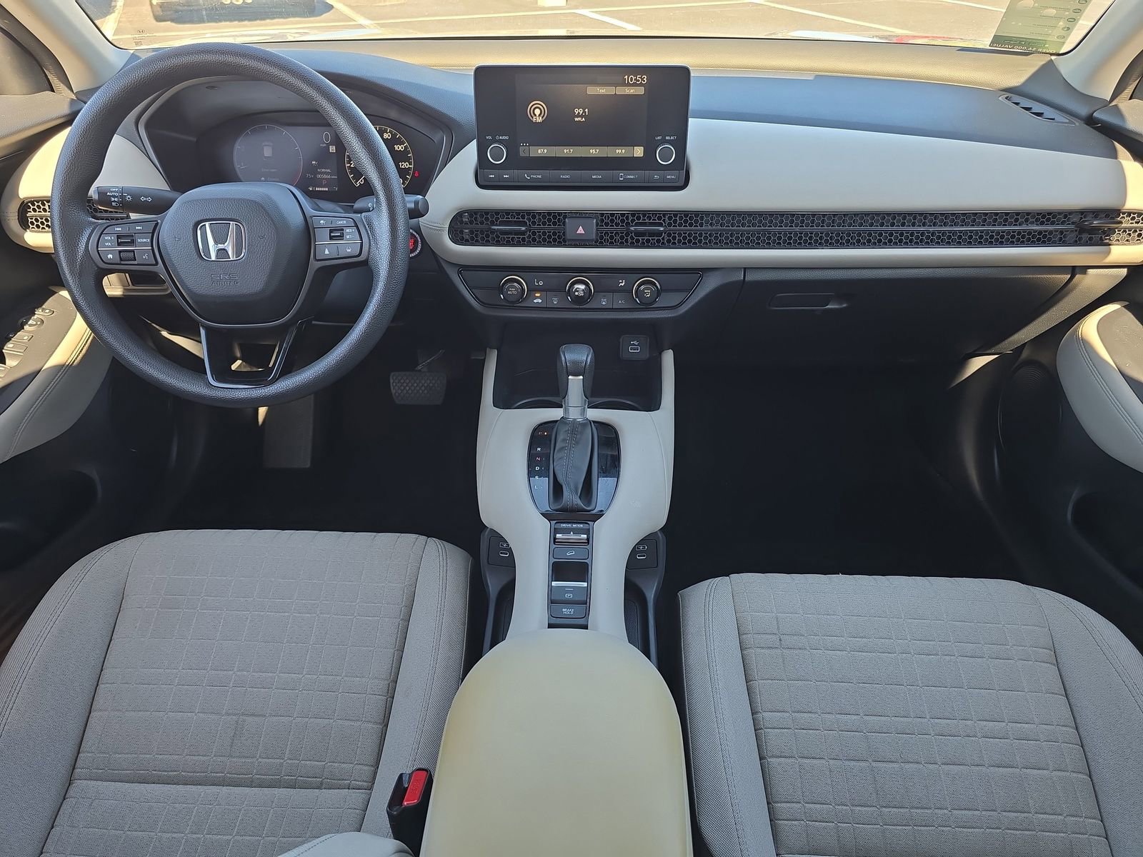 Certified 2025 Honda HR-V LX image 8