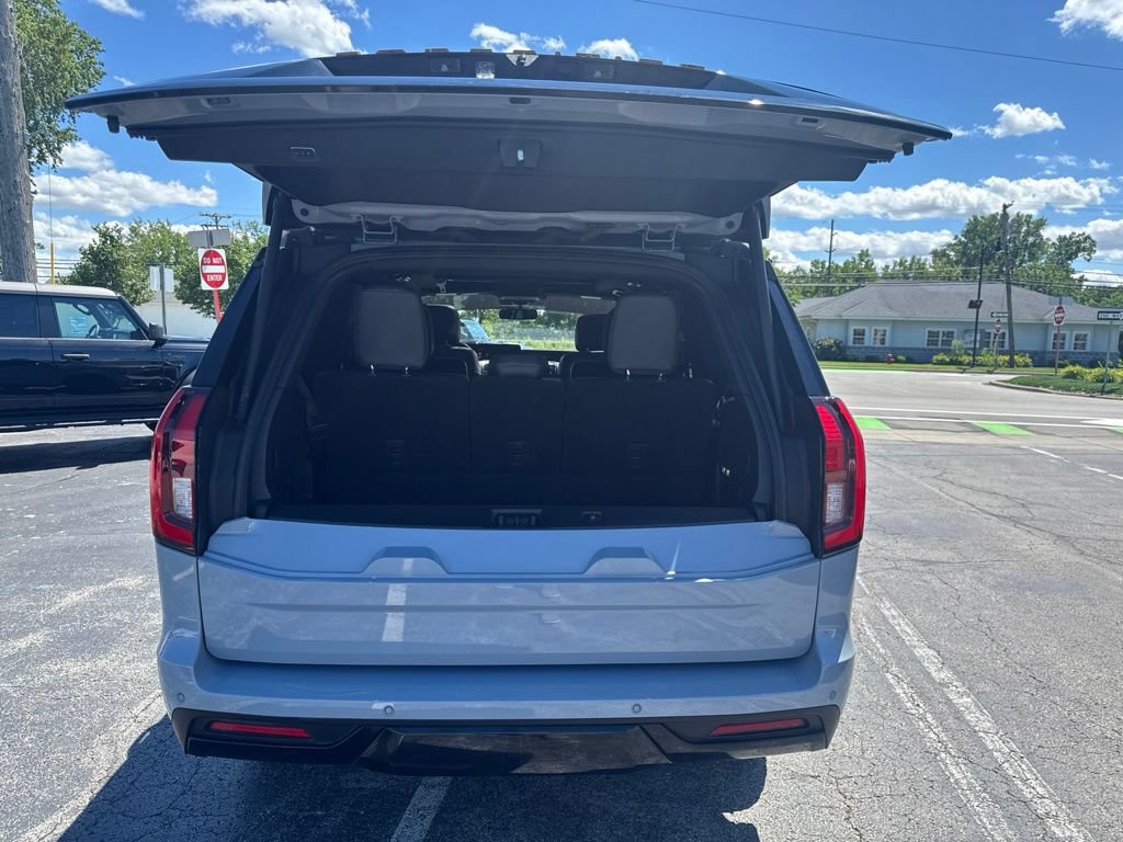 Used 2025 Ford Expedition Tremor AWD/4WD image 54