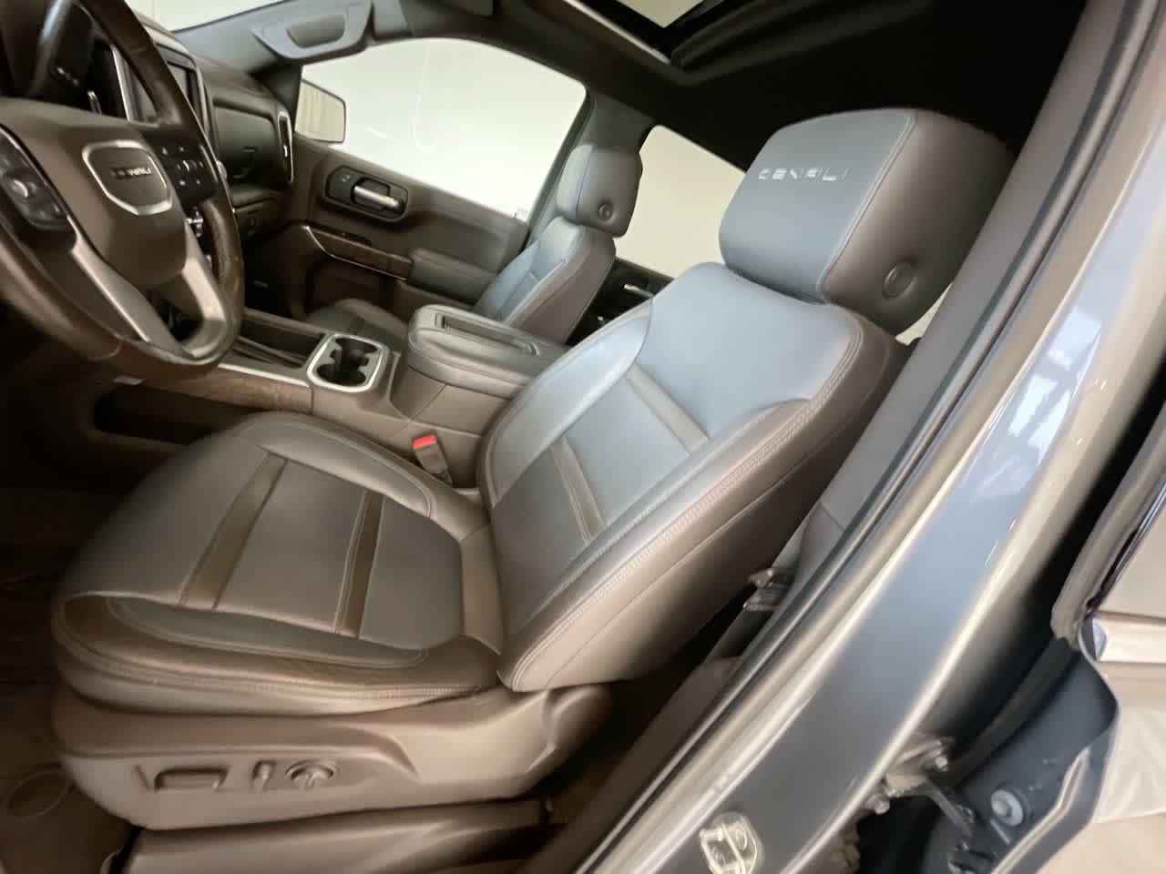 Used 2020 GMC Sierra 1500 Denali w/ Denali Ultimate Package image 11