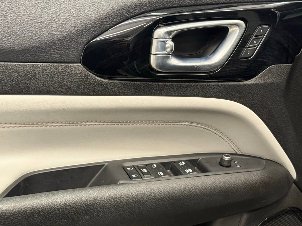 Used 2024 Jeep Compass Limited w/ Elite Group image 21