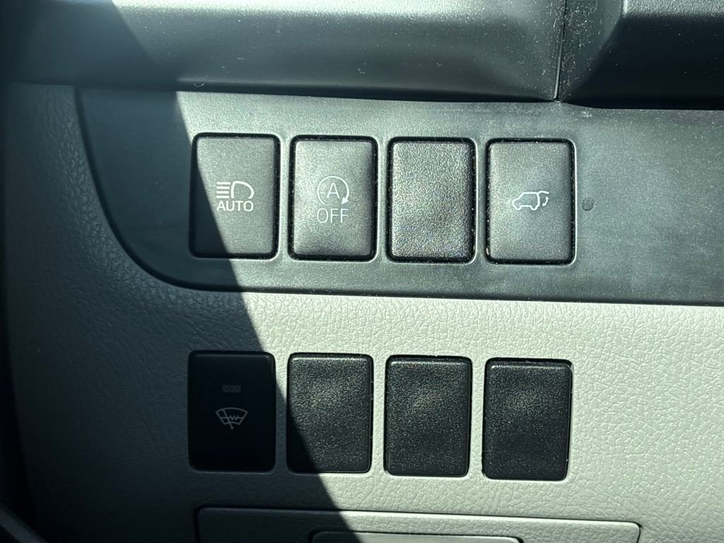 Used 2019 Toyota Highlander XLE image 26