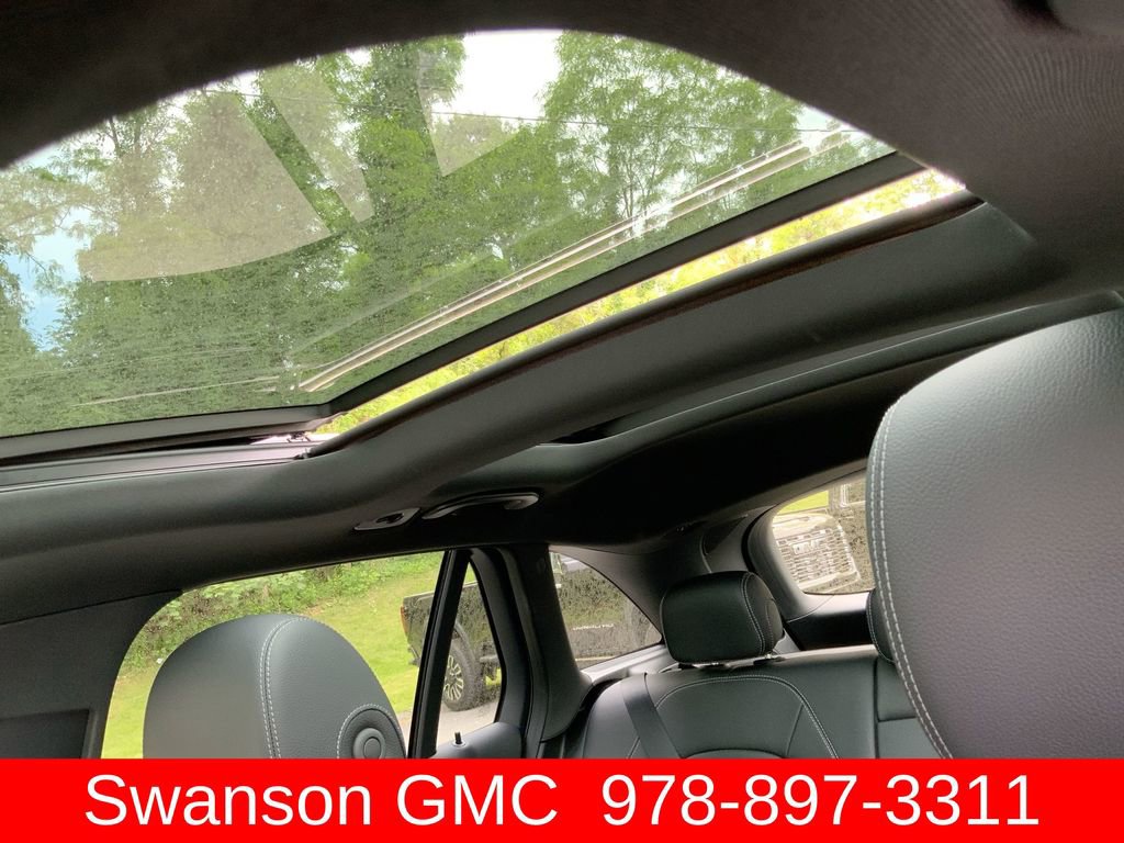 Used 2021 Mercedes-Benz GLC 300 4MATIC w/ AMG Line image 19