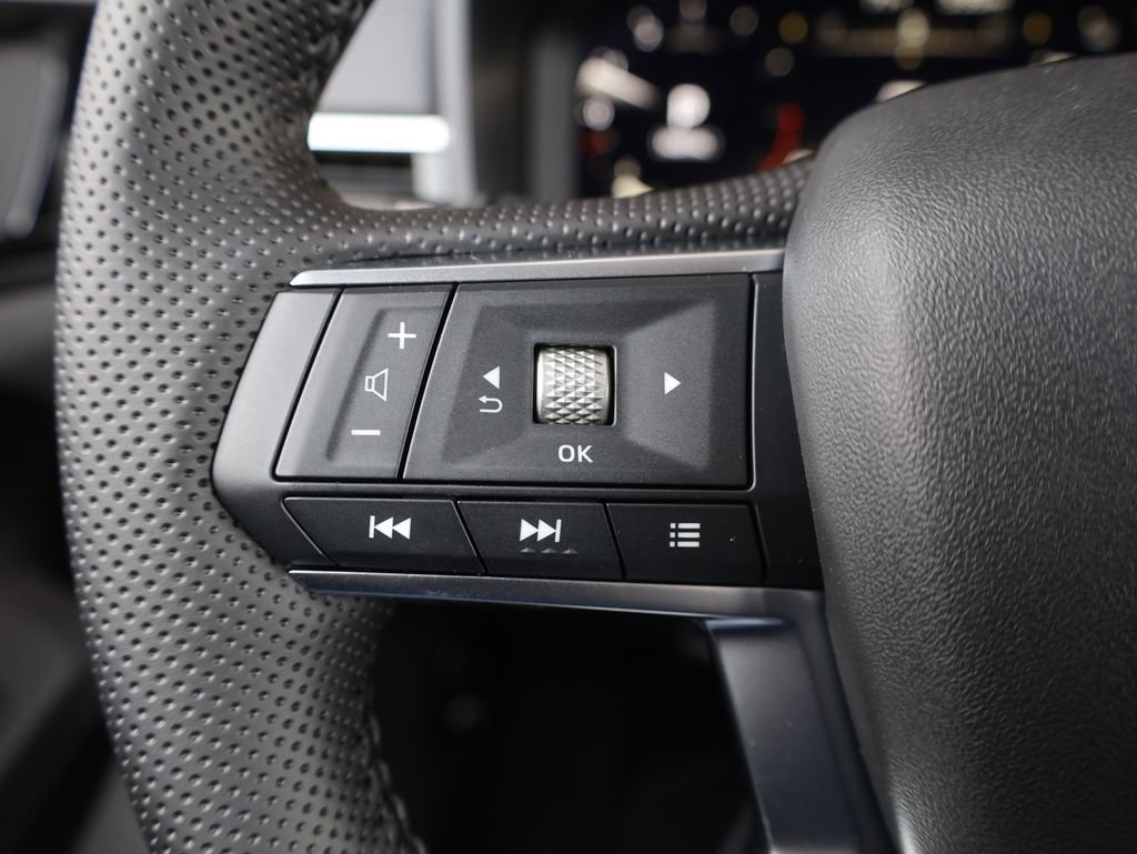 New 2025 Mitsubishi Outlander SE image 55