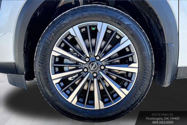 New 2026 Nissan Pathfinder Platinum image 12