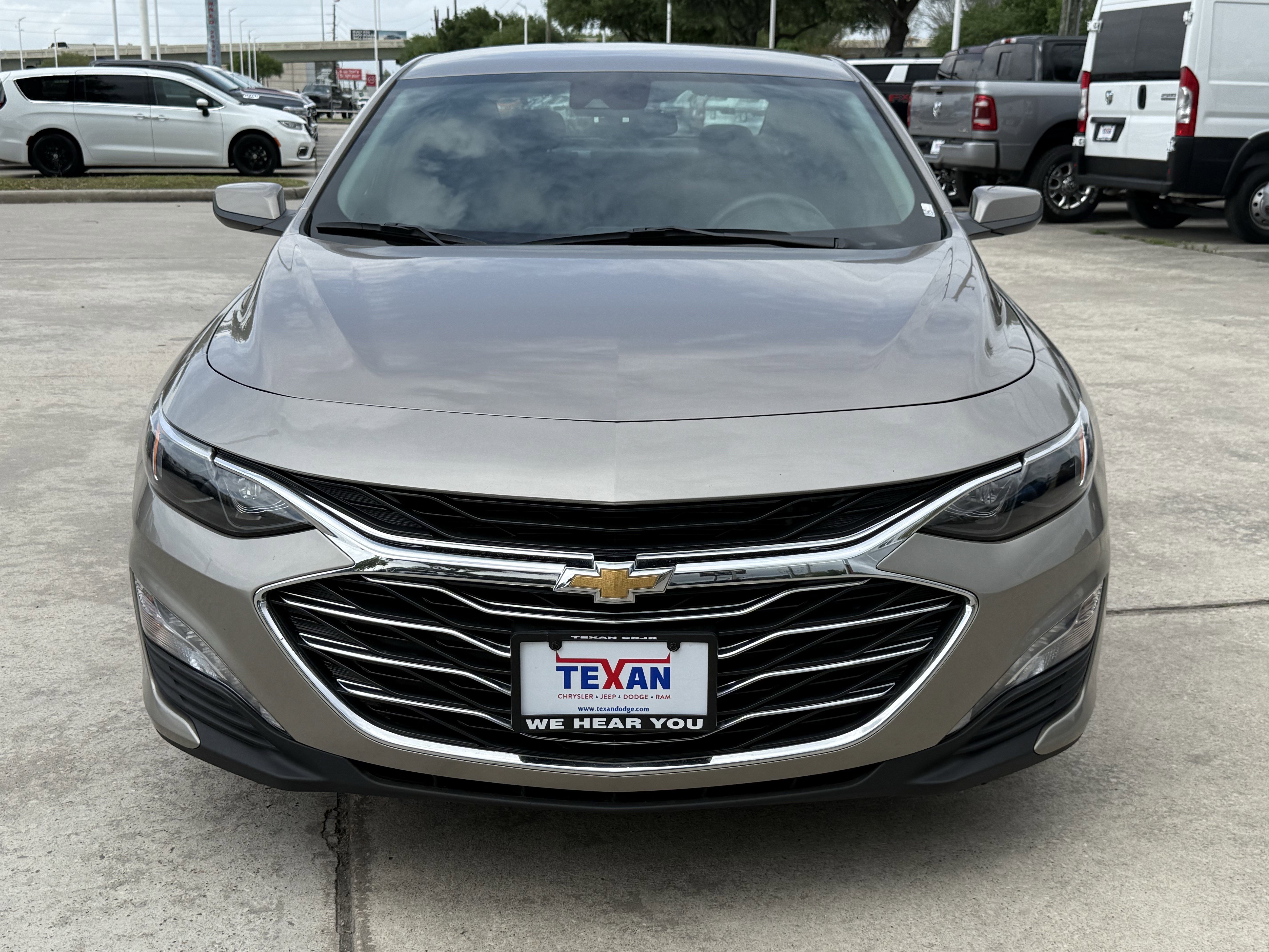 Used 2024 Chevrolet Malibu LT FWD image 10