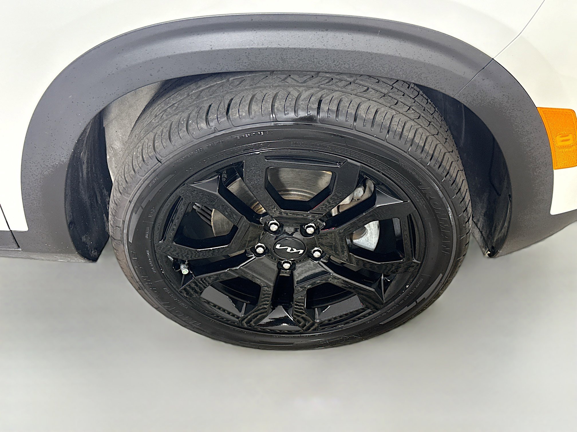 Used 2024 Kia Seltos X-Line image 32