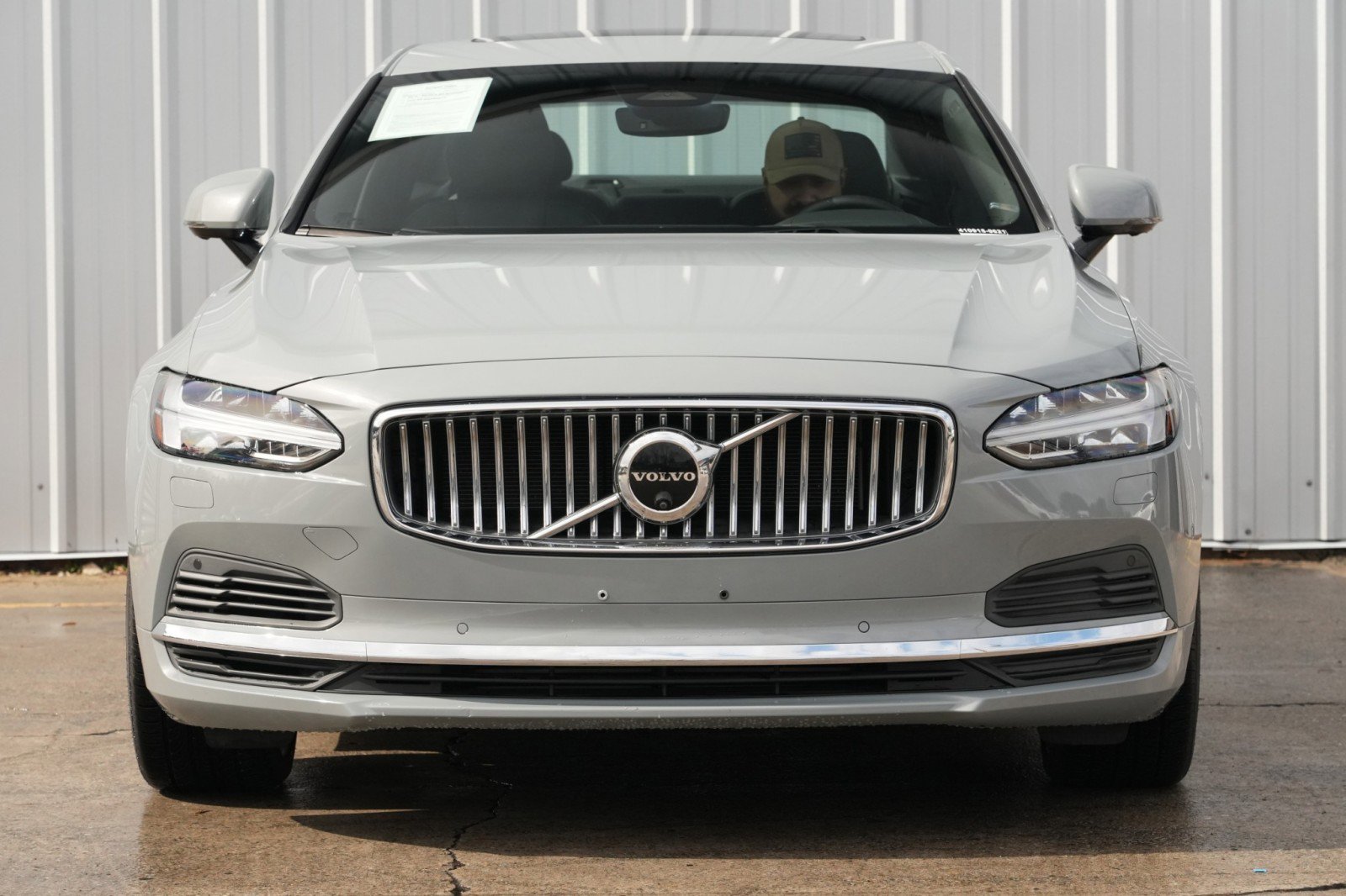 Used 2024 Volvo S90 T8 Ultimate image 7