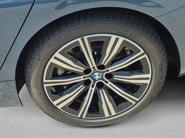 New 2026 BMW 330i Sedan w/ Convenience Package RWD image 9