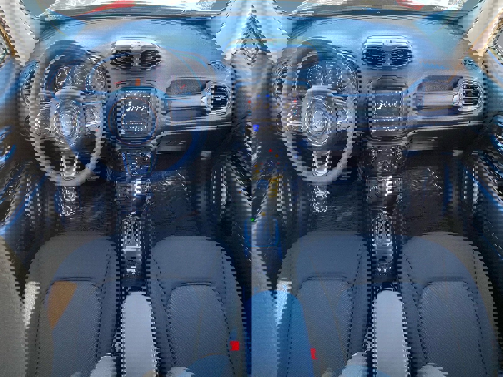 Used 2023 Jeep Renegade Latitude image 10