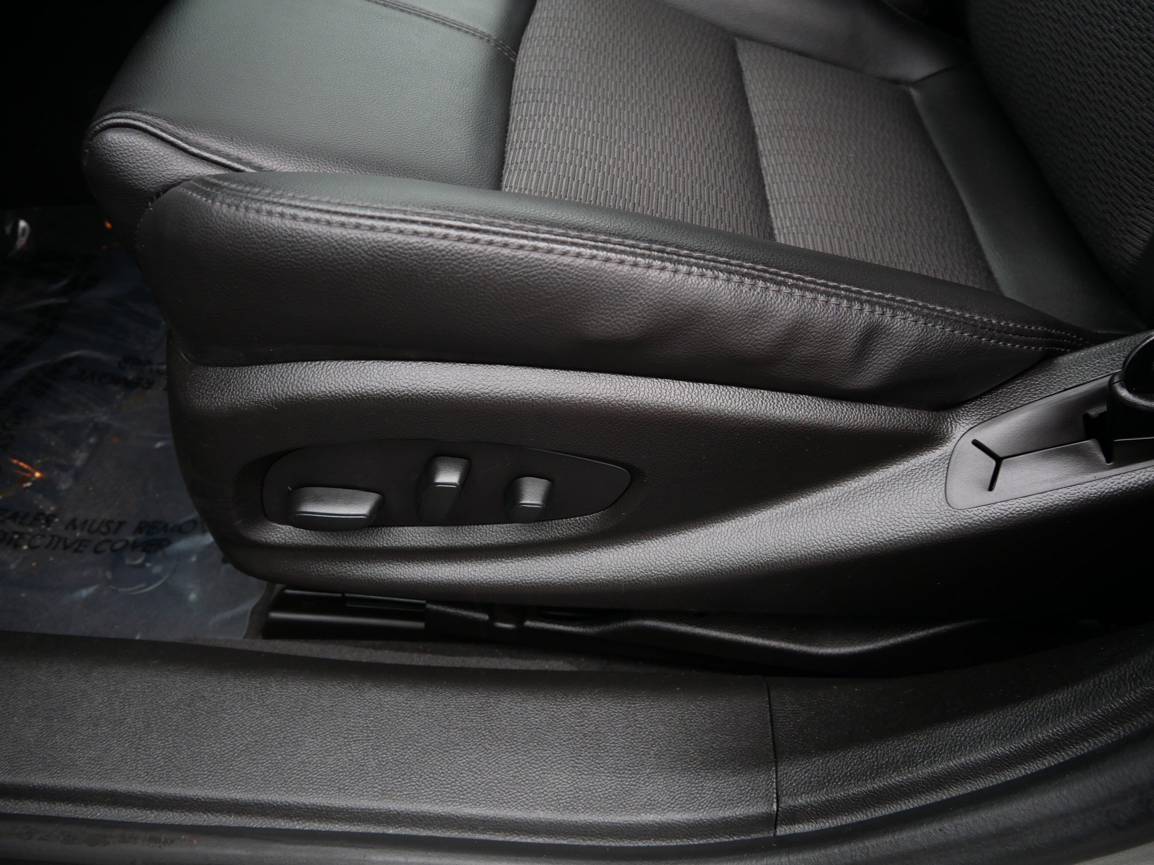 Used 2017 Chevrolet Impala LT FWD image 20