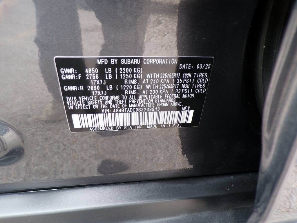 Used 2025 Subaru Outback Premium AWD/4WD image 35
