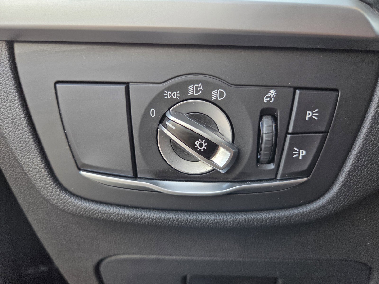 Certified 2024 BMW X3 sDrive30i w/ Premium Package image 22