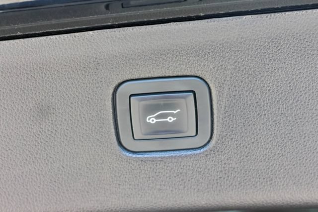 Used 2019 Chevrolet Blazer RS AWD/4WD image 10