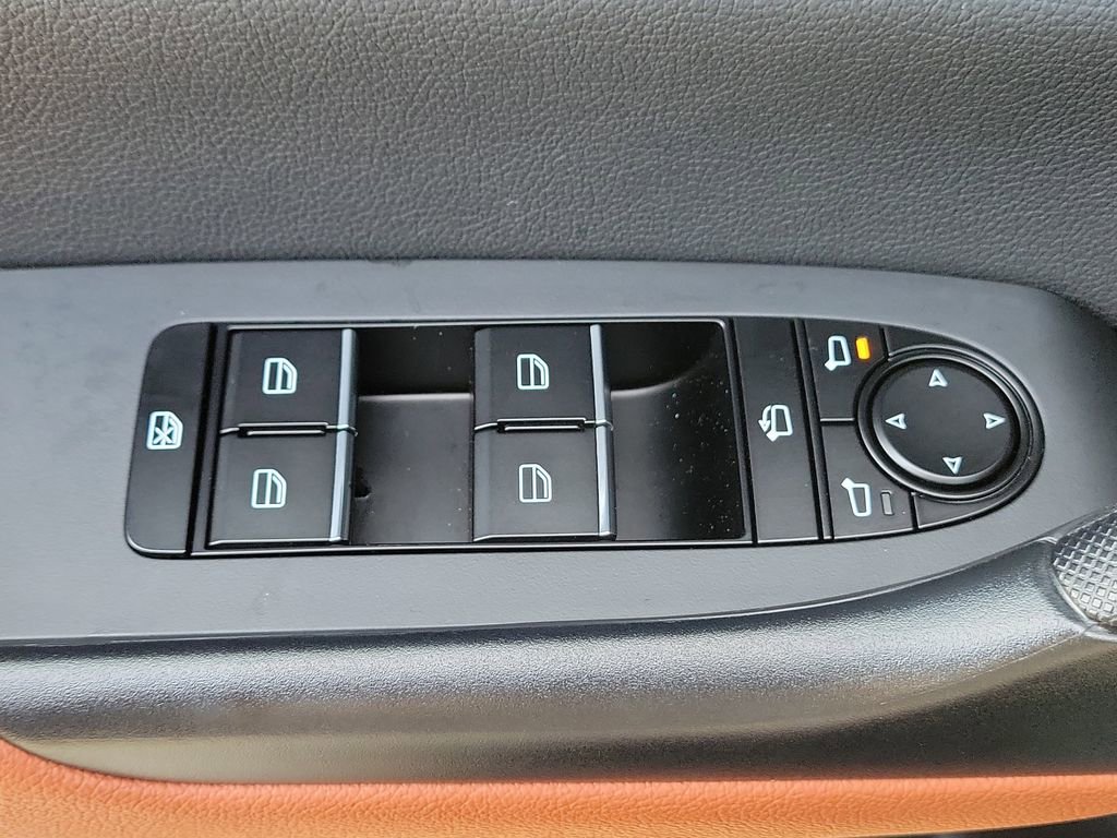 Certified 2025 MAZDA CX-50 Meridian Edition w/ Weather Package image 26