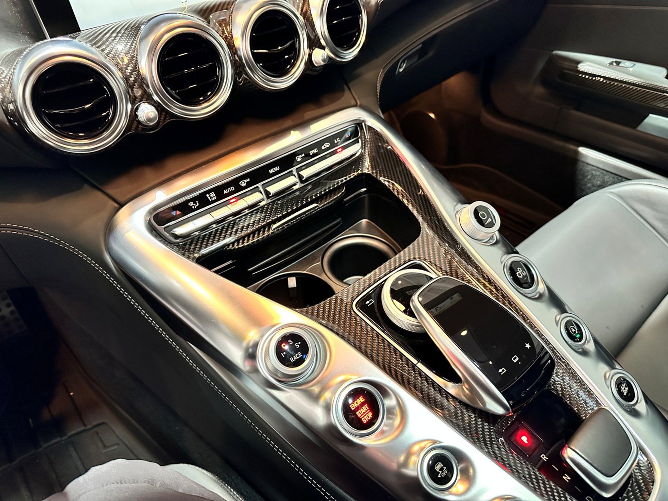 Used 2016 Mercedes-Benz AMG GT S image 9