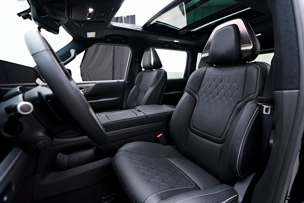 Used 2025 INFINITI QX80 Autograph w/ Autograph Exterior Package image 59