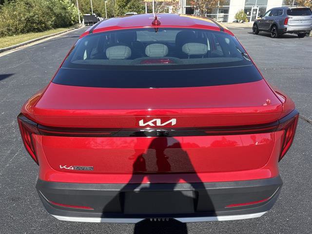 Used 2025 Kia K4 EX image 6