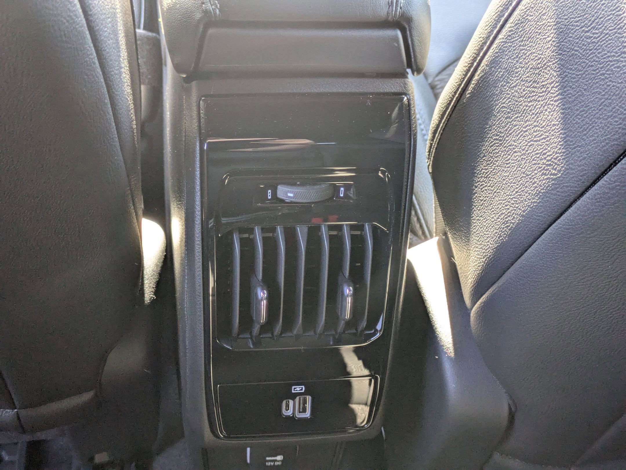 New 2026 Jeep Compass Latitude image 23
