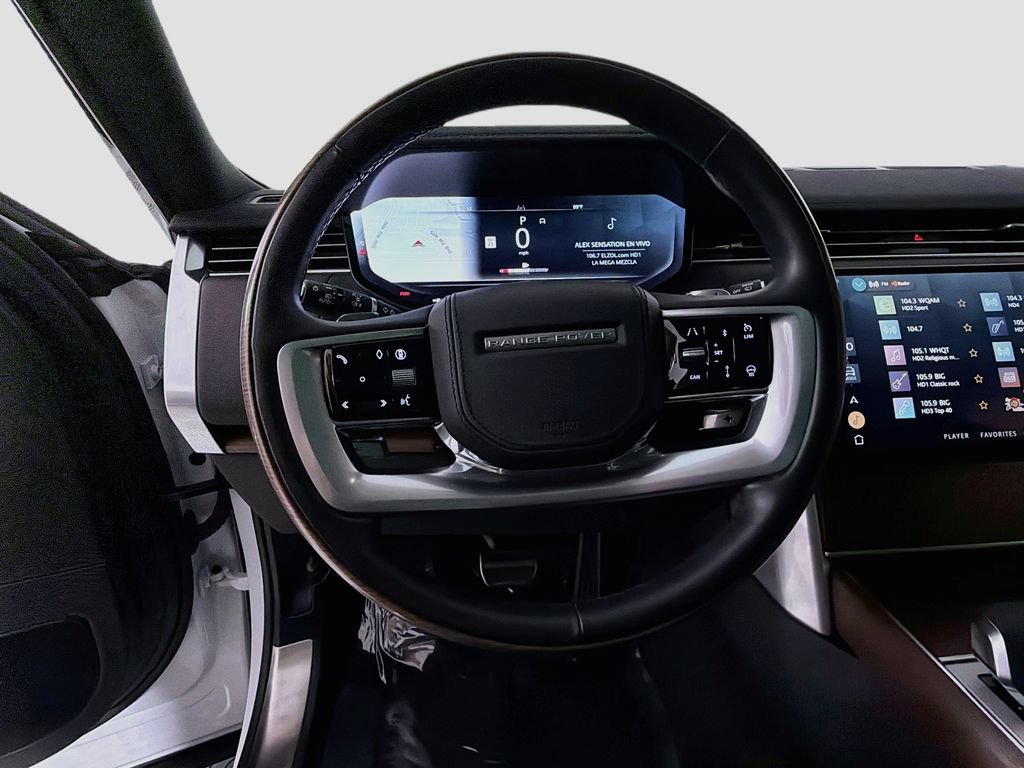 Certified 2024 Land Rover Range Rover Long Wheelbase SE AWD/4WD image 11