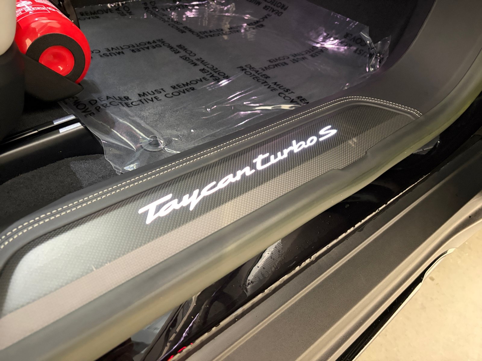 Certified 2023 Porsche Taycan Turbo S AWD/4WD image 16
