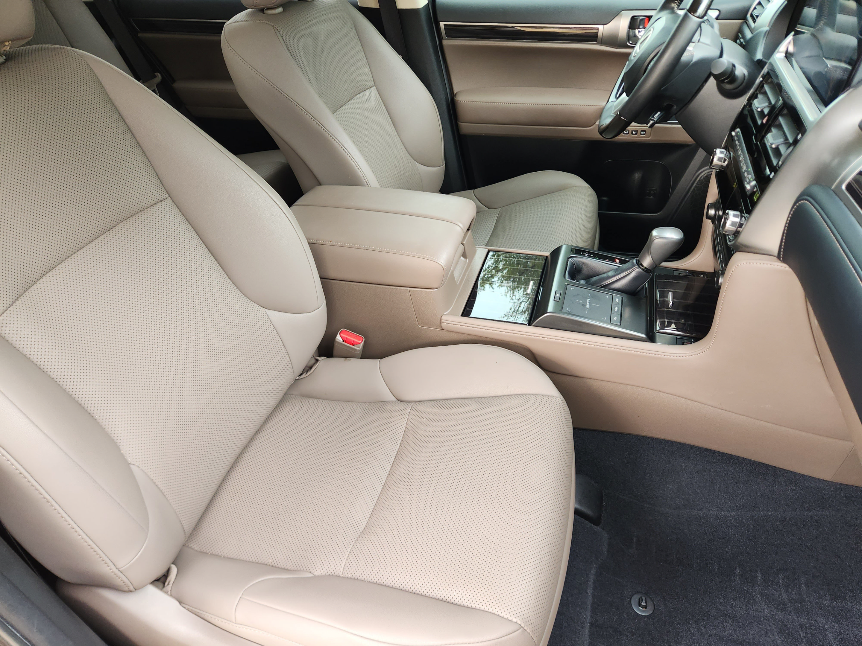 Certified 2023 Lexus GX 460 Premium w/ Premium Package AWD/4WD image 15