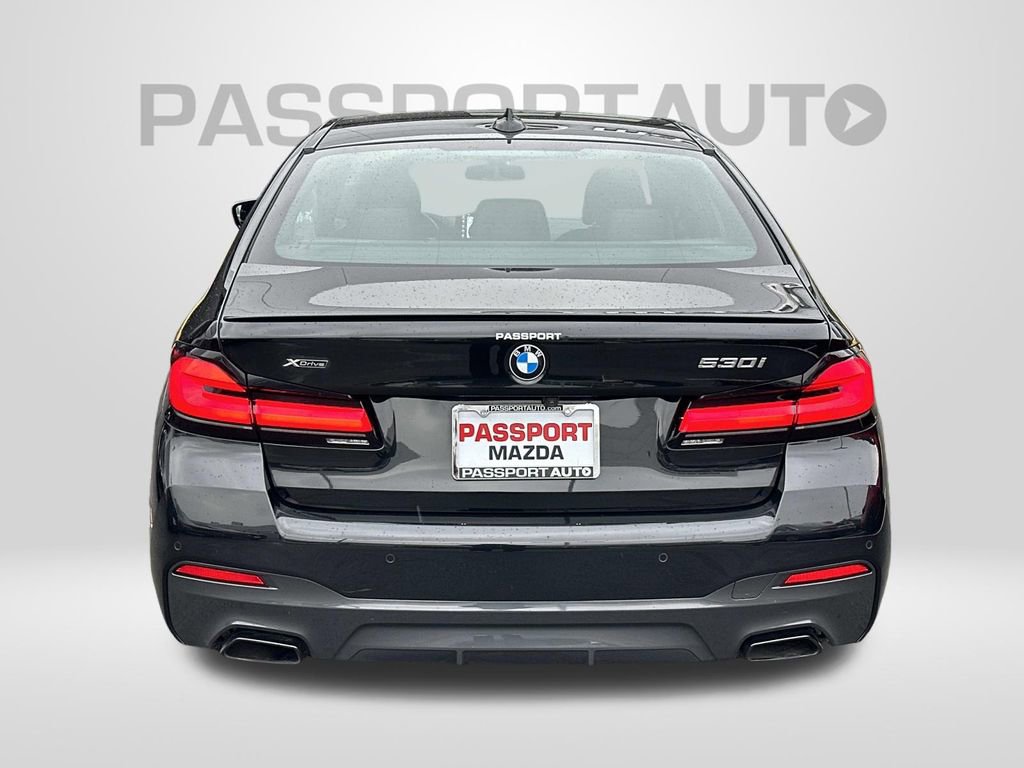 Used 2023 BMW 530i xDrive w/ M Sport Package image 3