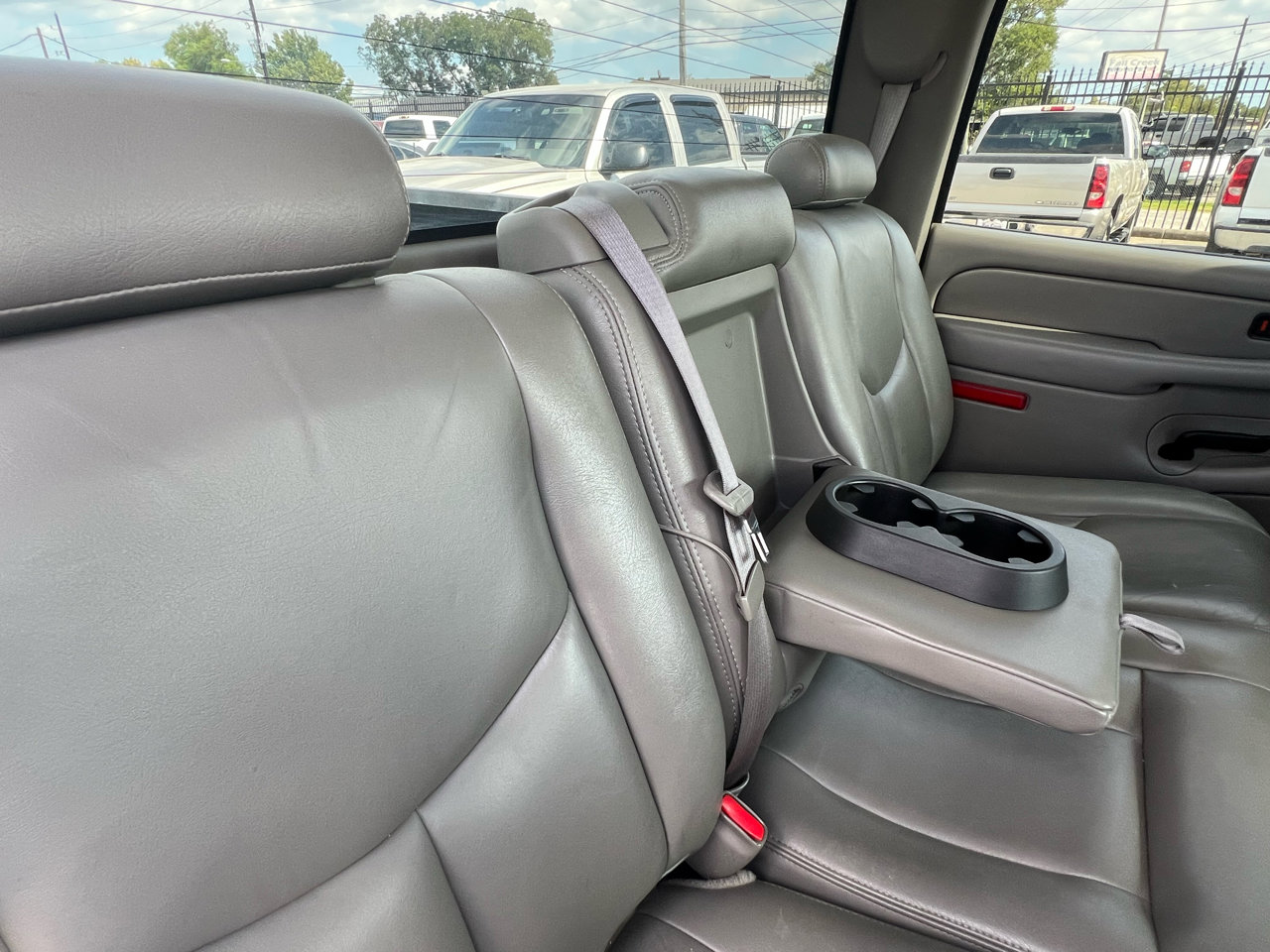 Used 2006 GMC Sierra 1500 SLT w/ Onstar Plus Package image 37