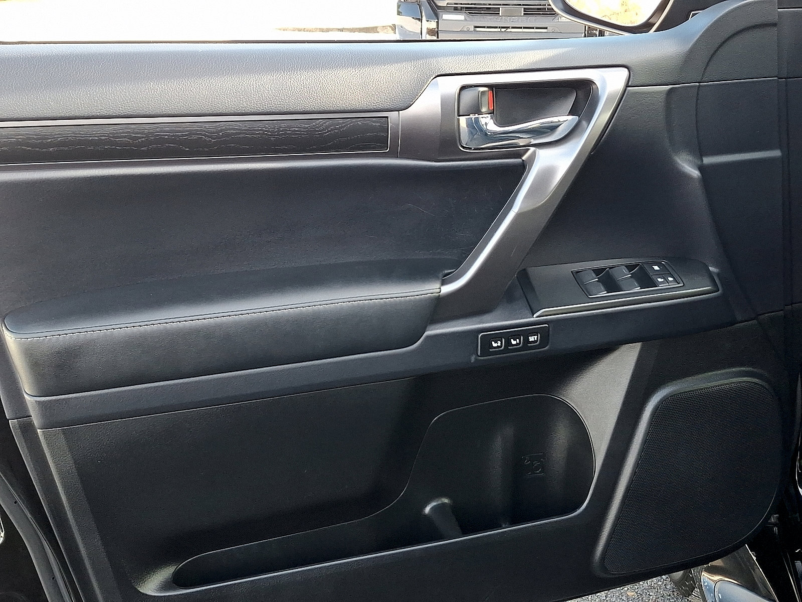 Used 2023 Lexus GX 460 image 12