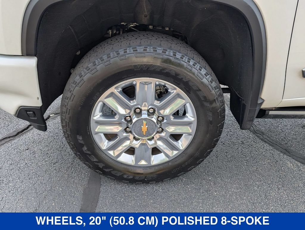 Used 2025 Chevrolet Silverado 2500 High Country w/ High Country Premium Package AWD/4WD image 10