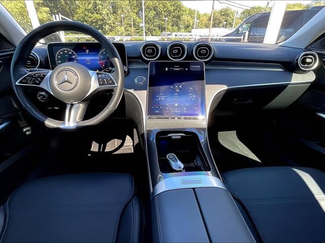 Used 2022 Mercedes-Benz C 300 4MATIC Sedan image 9