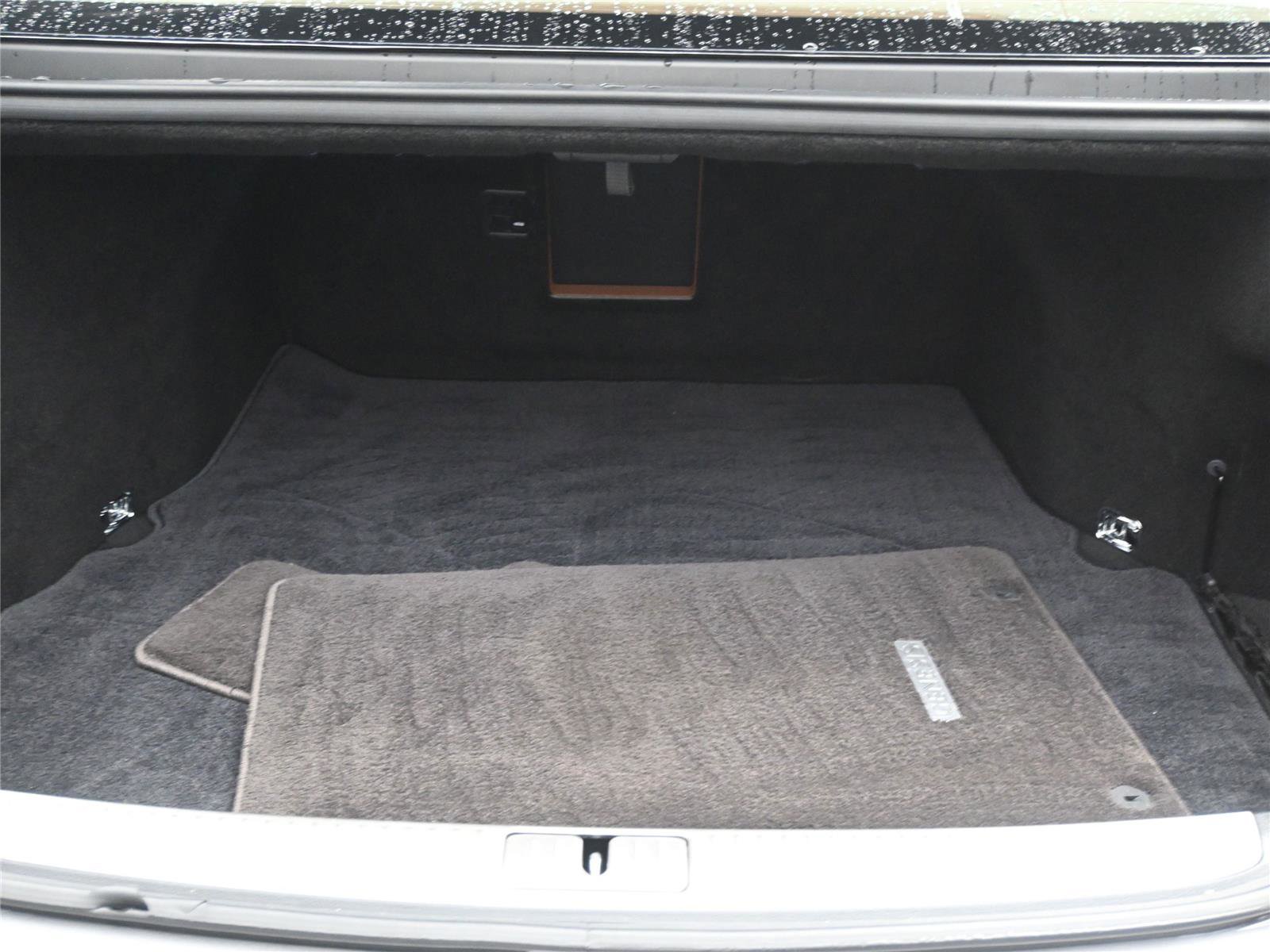 Used 2021 Genesis G90 3.3T Premium image 7