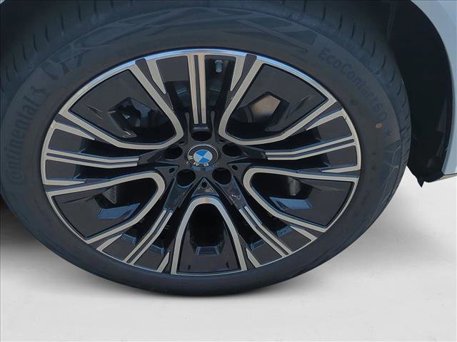 Used 2026 BMW X5 sDrive40i w/ M Sport Package image 8