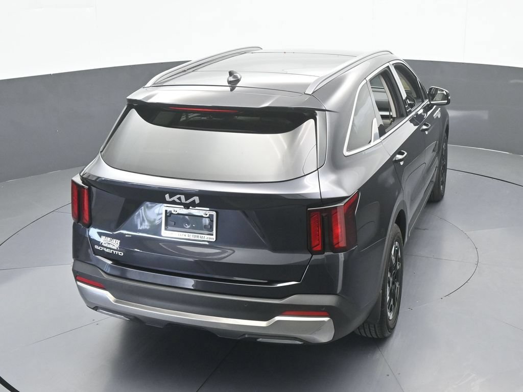 Used 2025 Kia Sorento S w/ Panoramic Sunroof Package FWD image 52