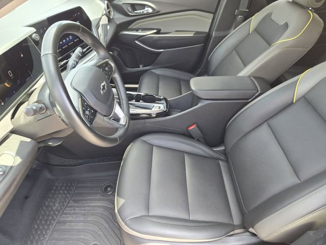 Used 2024 Chevrolet Trax ACTIV FWD image 14