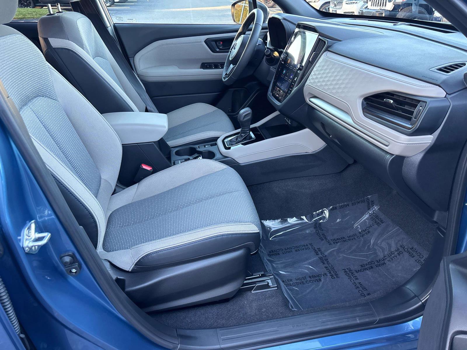 Certified 2025 Subaru Forester Premium image 17