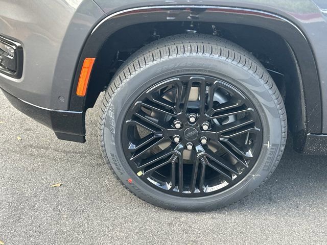 New 2025 Jeep Wagoneer Series II image 11