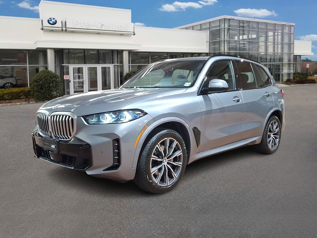 Used 2025 BMW X5 xDrive40i w/ M Sport Package