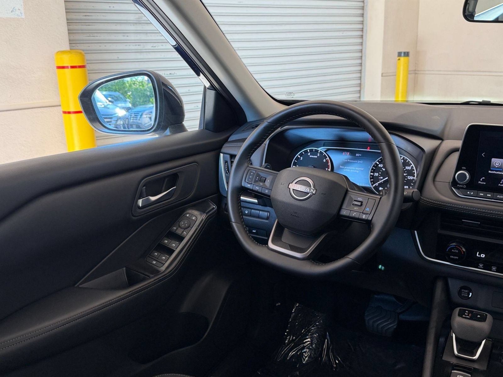 Used 2026 Nissan Rogue SV AWD/4WD image 29
