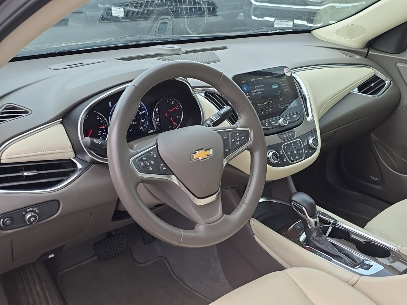 Used 2024 Chevrolet Malibu LT FWD image 13