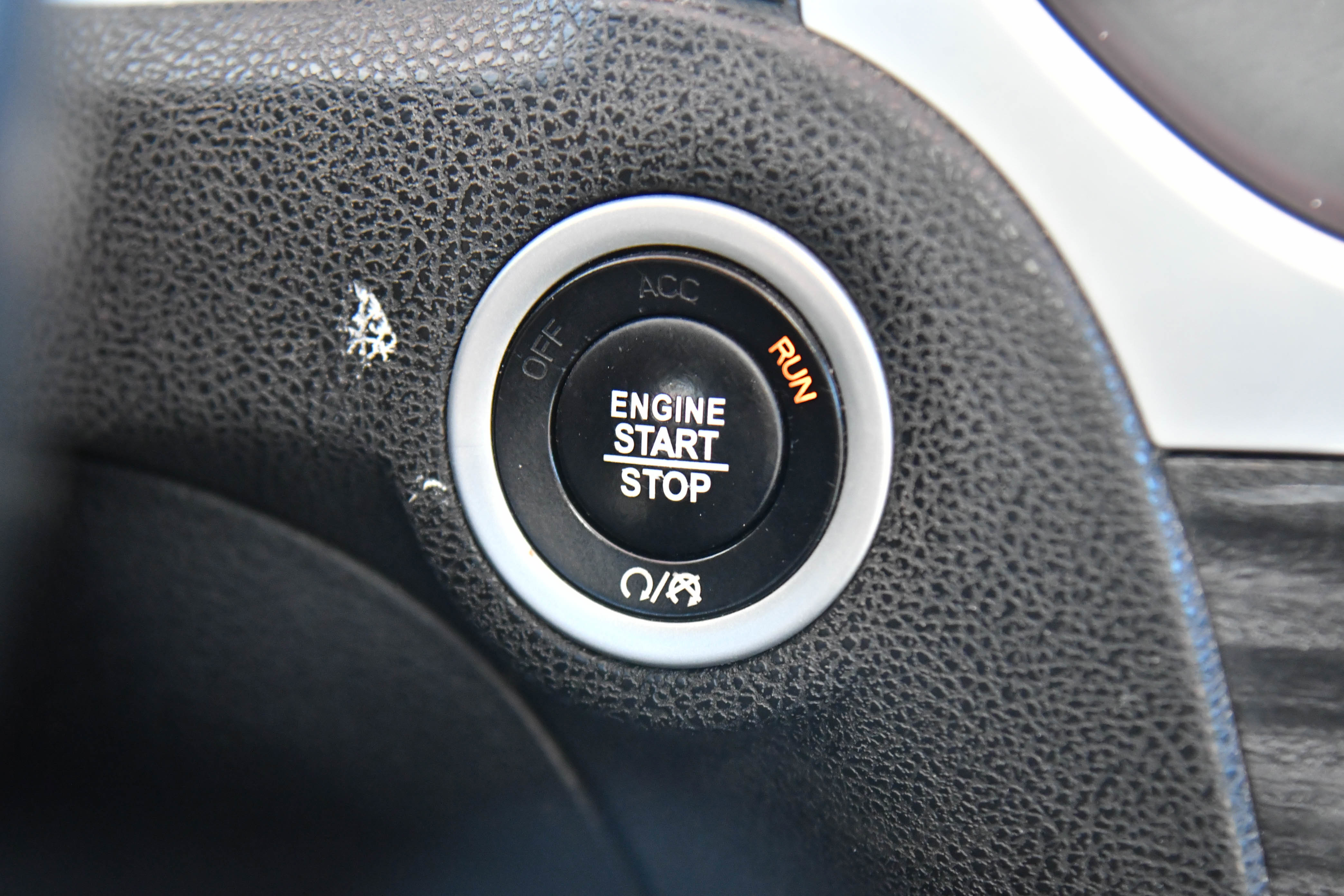 Used 2022 Chrysler 300 Touring w/ Sport Appearance Package image 27