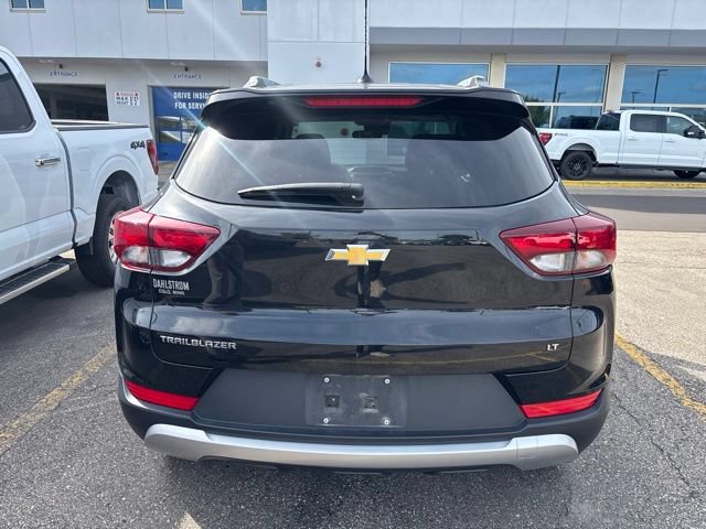 Used 2022 Chevrolet TrailBlazer LT FWD image 5