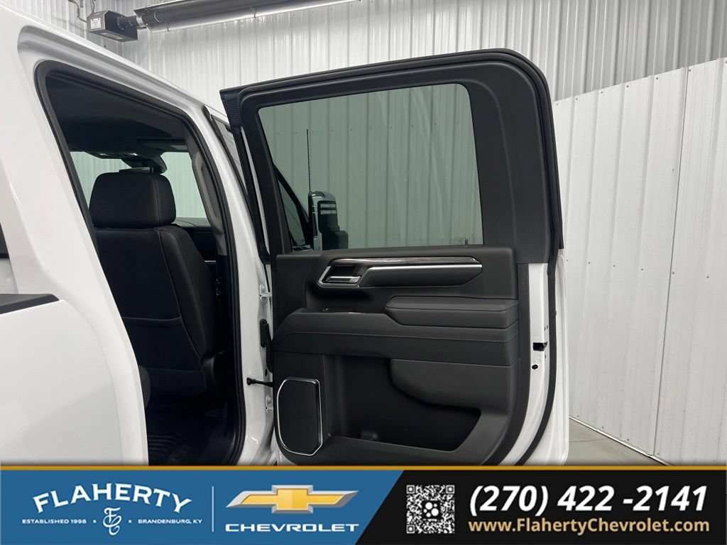 Used 2026 Chevrolet Silverado 2500 LTZ w/ Z71 Chrome Sport Edition AWD/4WD image 12